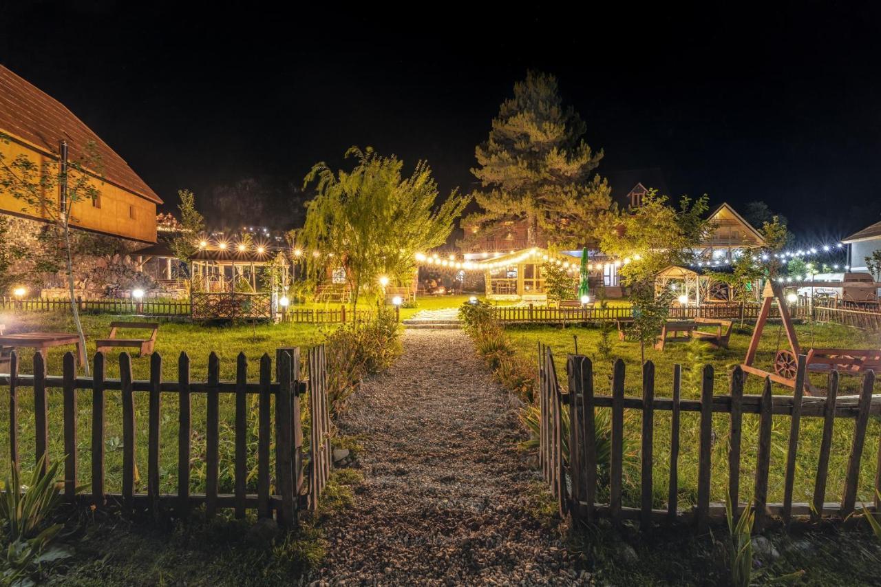 'Gurra Family' Guesthouse Тети Экстерьер фото