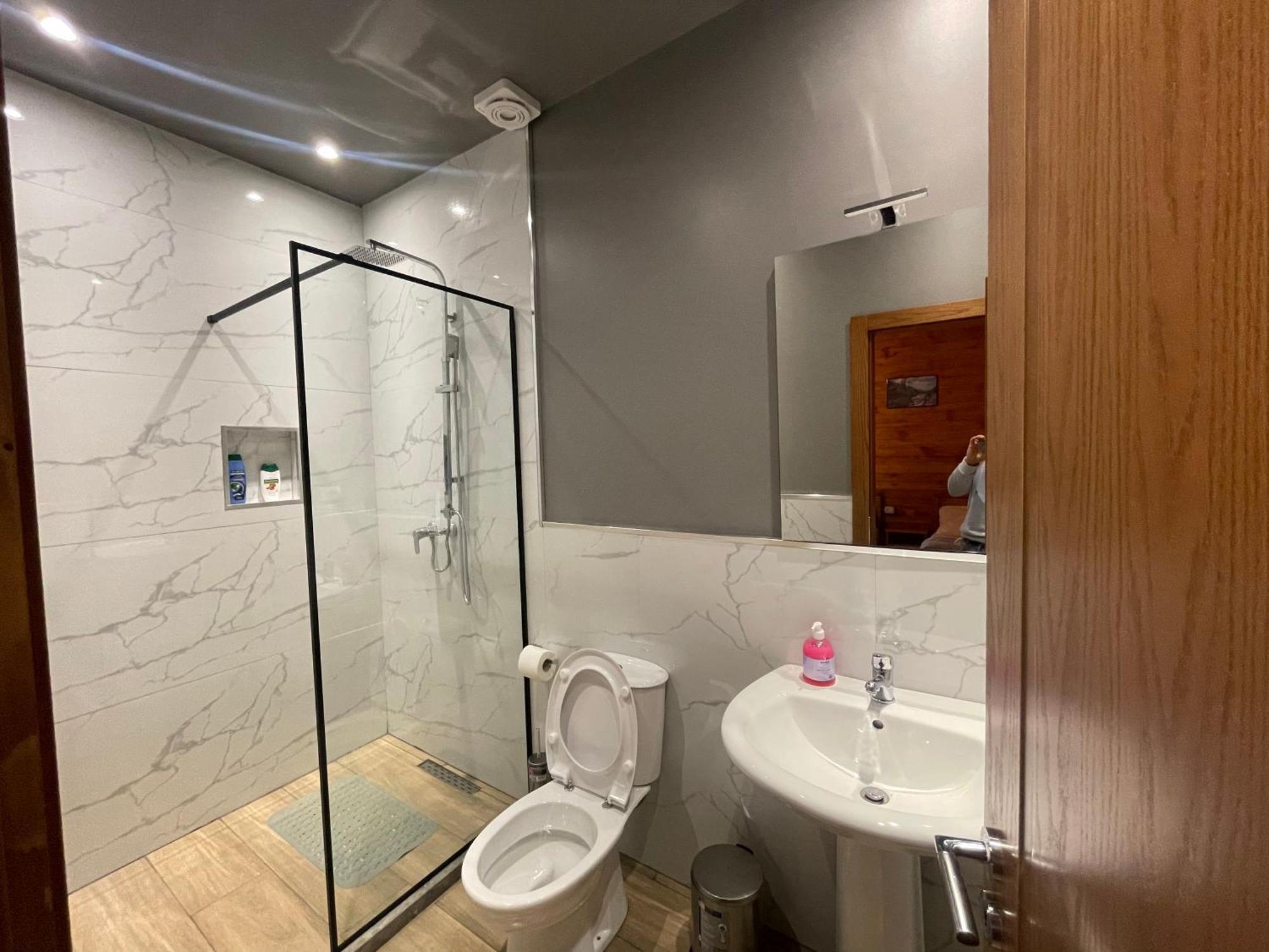 'Gurra Family' Guesthouse Тети Экстерьер фото