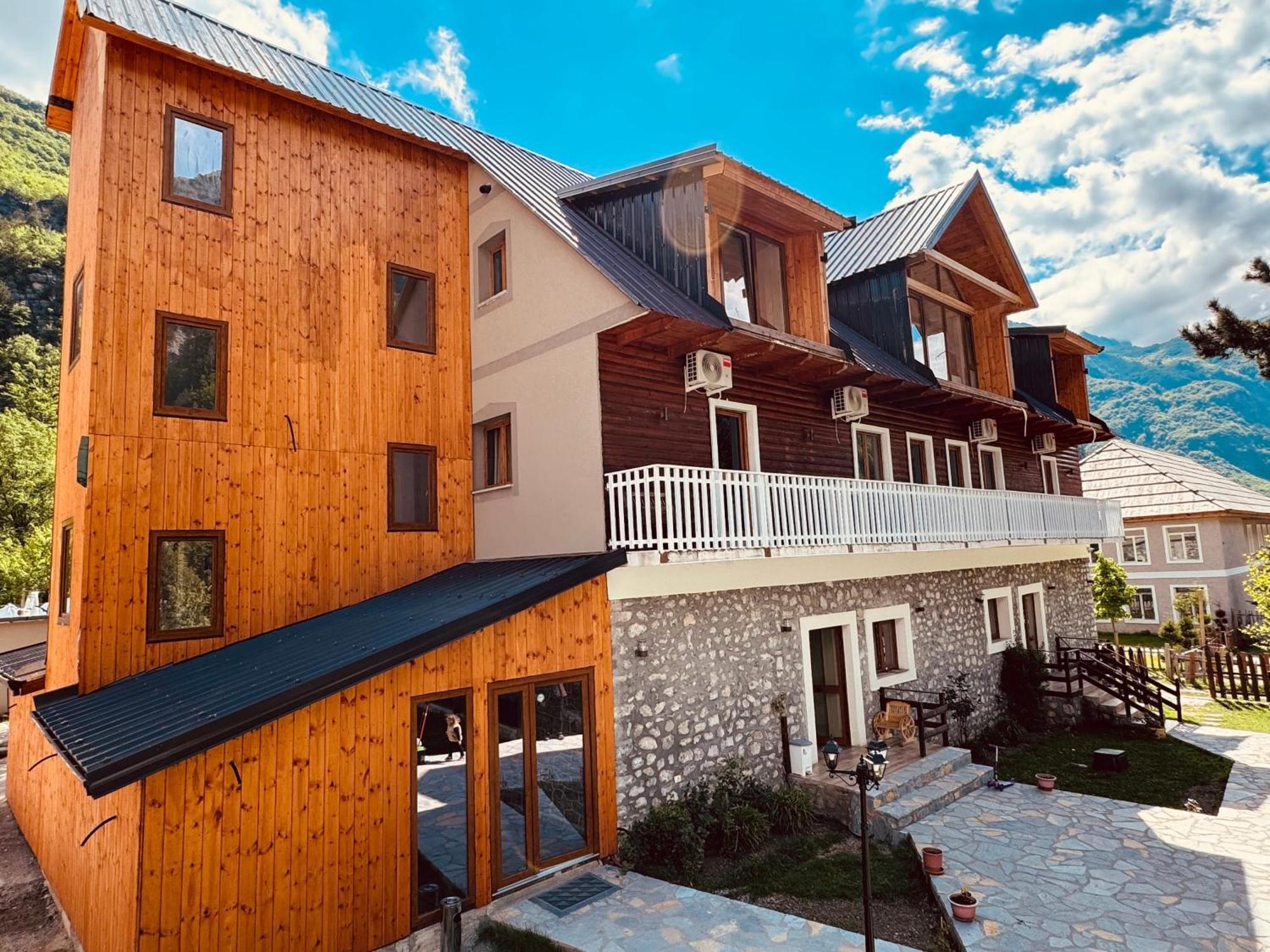'Gurra Family' Guesthouse Тети Экстерьер фото