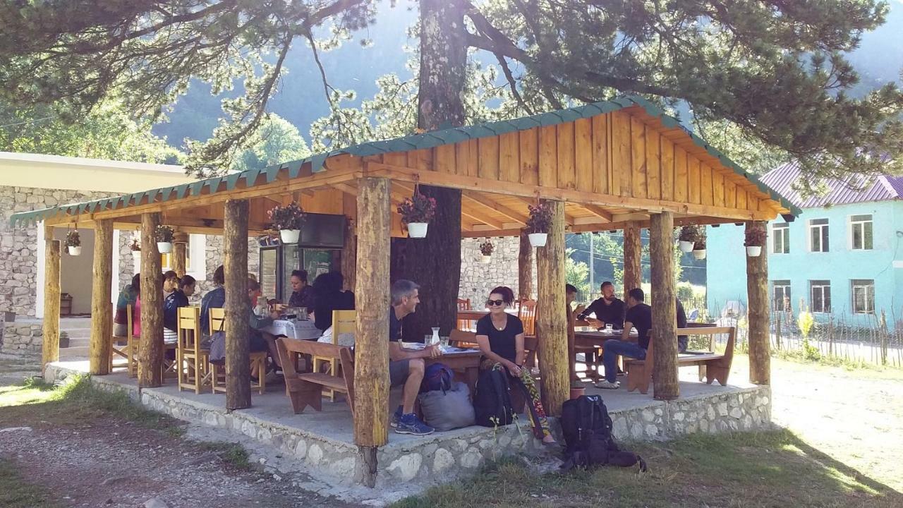 'Gurra Family' Guesthouse Тети Экстерьер фото